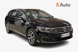 musta Volkswagen Passat 2022 kuva 1.