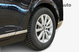 musta Volkswagen Passat 2022 kuva 11.