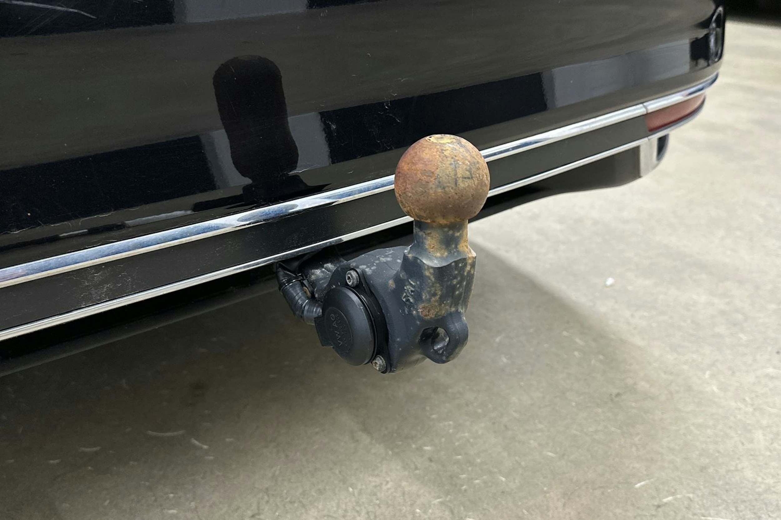 musta Volkswagen Passat 2022 kuva 29.