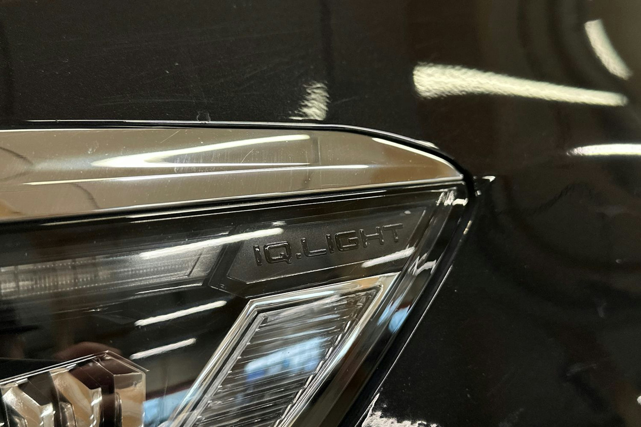 musta Volkswagen Passat 2022 kuva 31.