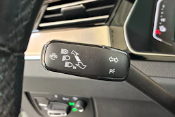 Valkoinen Volkswagen PASSAT 2022 kuva 14.
