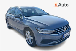 harmaa Volkswagen Passat 2022 kuva 1.