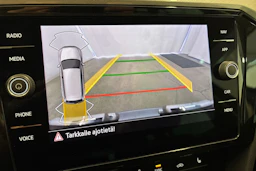 harmaa Volkswagen Passat 2022 kuva 25.