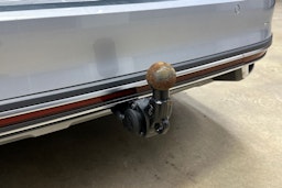 harmaa Volkswagen Passat 2022 kuva 30.