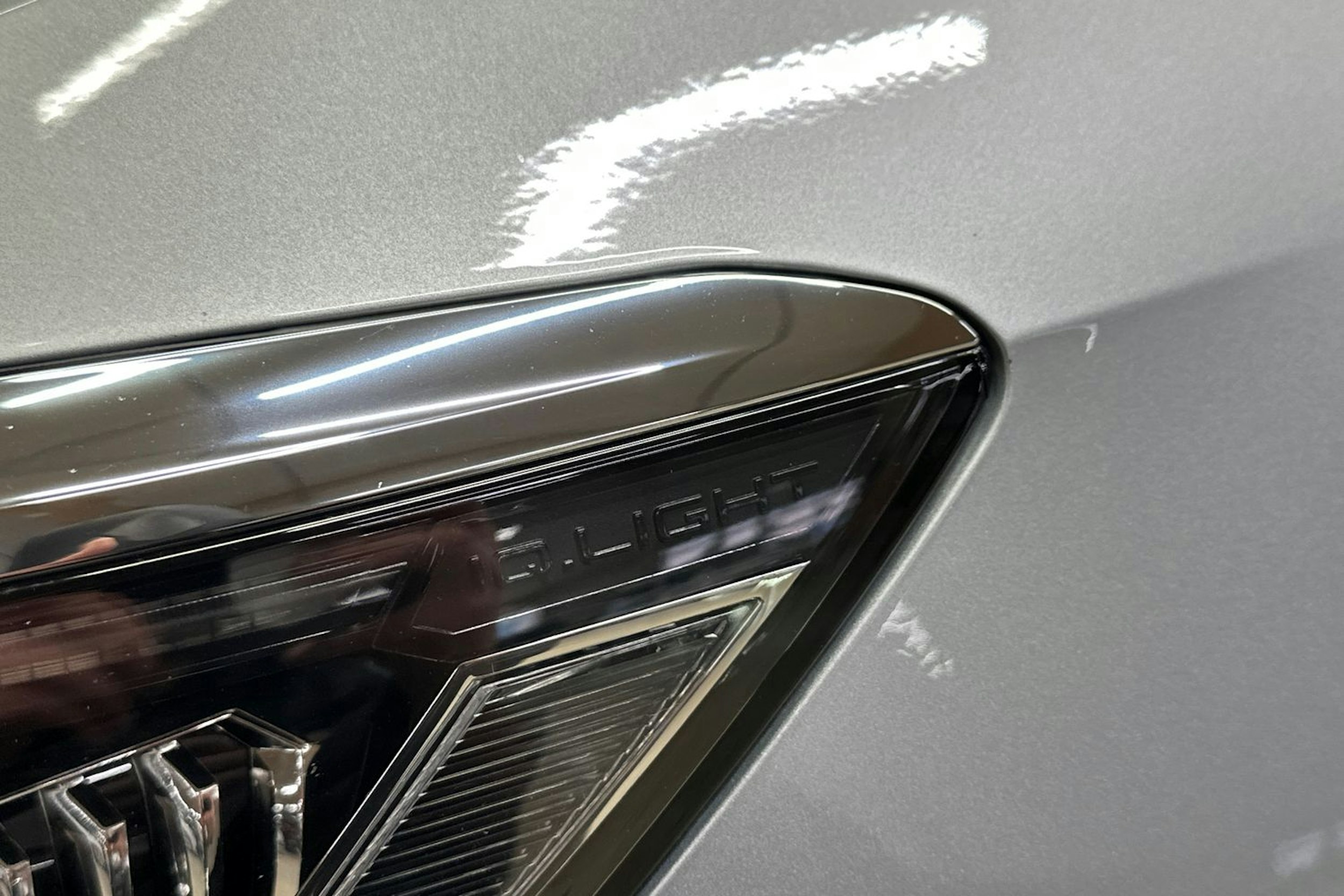 harmaa Volkswagen Passat 2022 kuva 32.