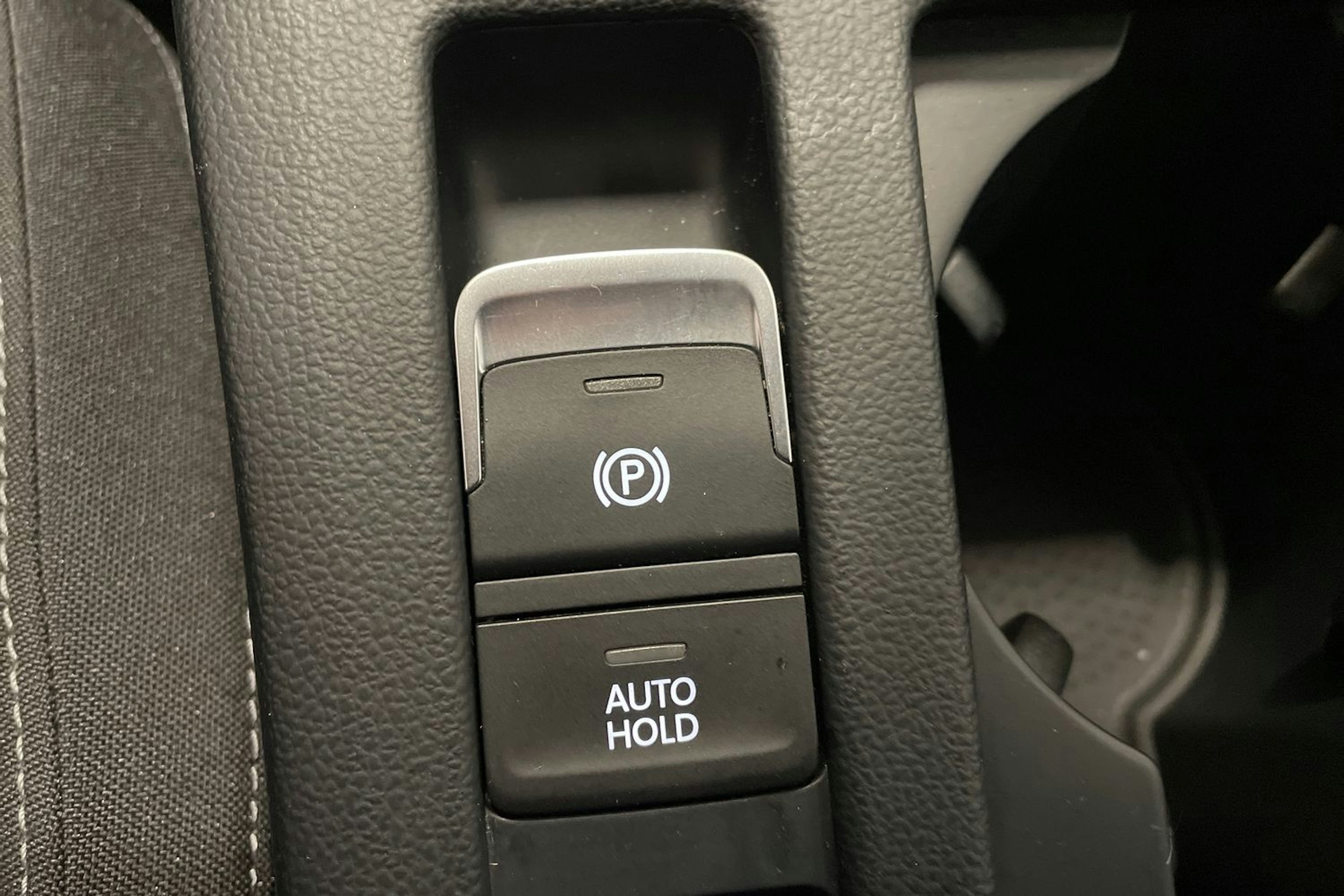 musta Volkswagen Passat 2022 kuva 29.