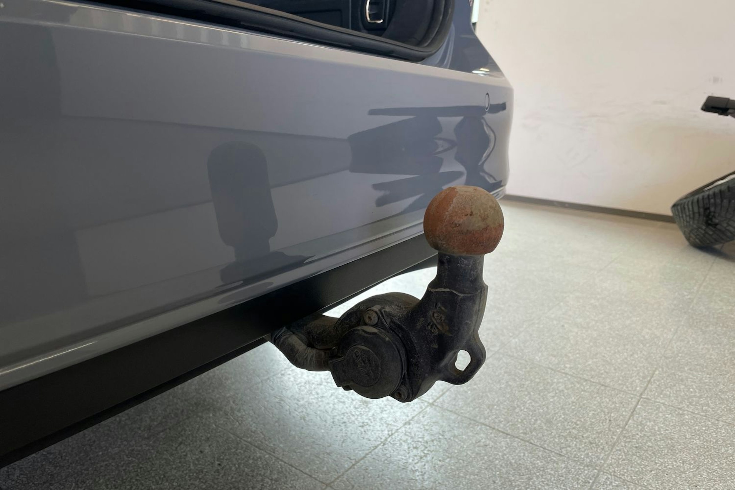 harmaa Volkswagen Passat 2022 kuva 27.
