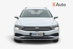 valkoinen Volkswagen Passat 2022 kuva 5.