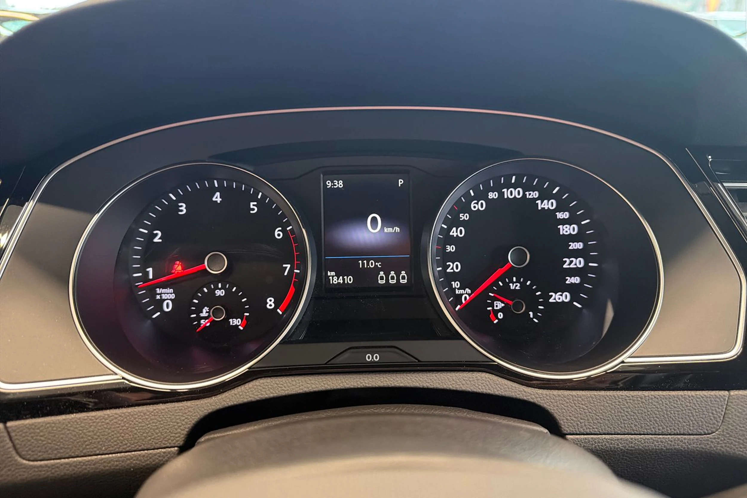 valkoinen Volkswagen Passat 2022 kuva 26.