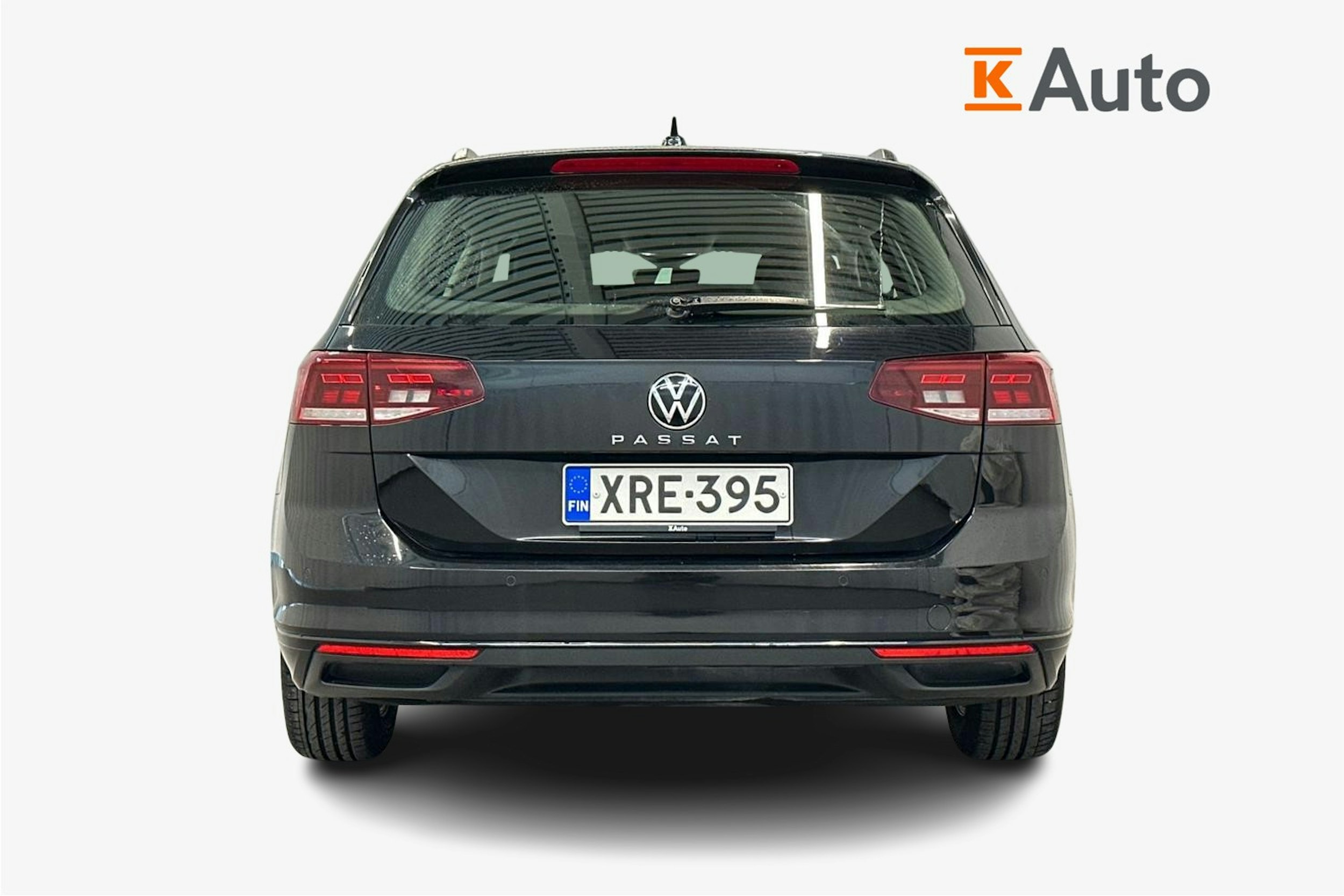 musta Volkswagen Passat 2022 kuva 3.
