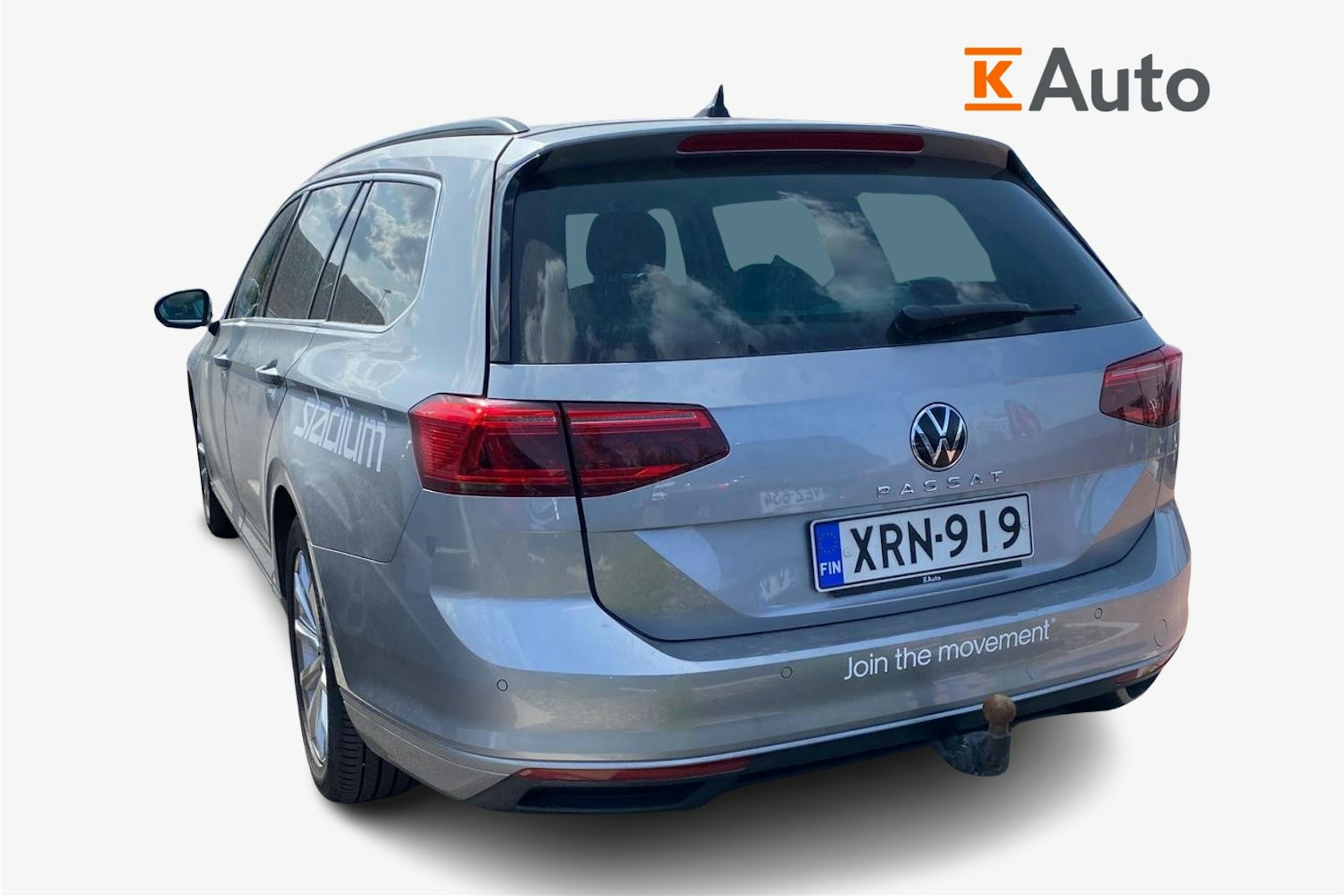 harmaa Volkswagen Passat 2022 kuva 2.