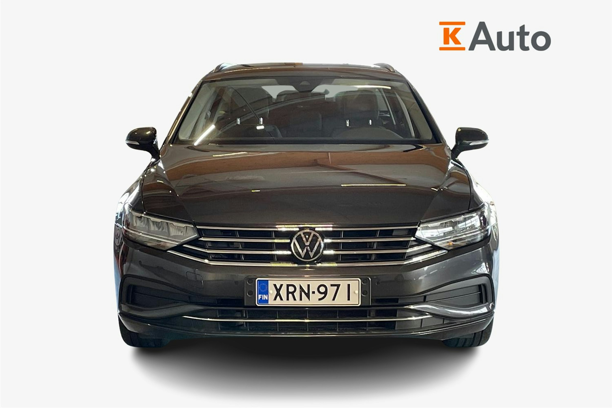 harmaa Volkswagen Passat 2022 kuva 5.