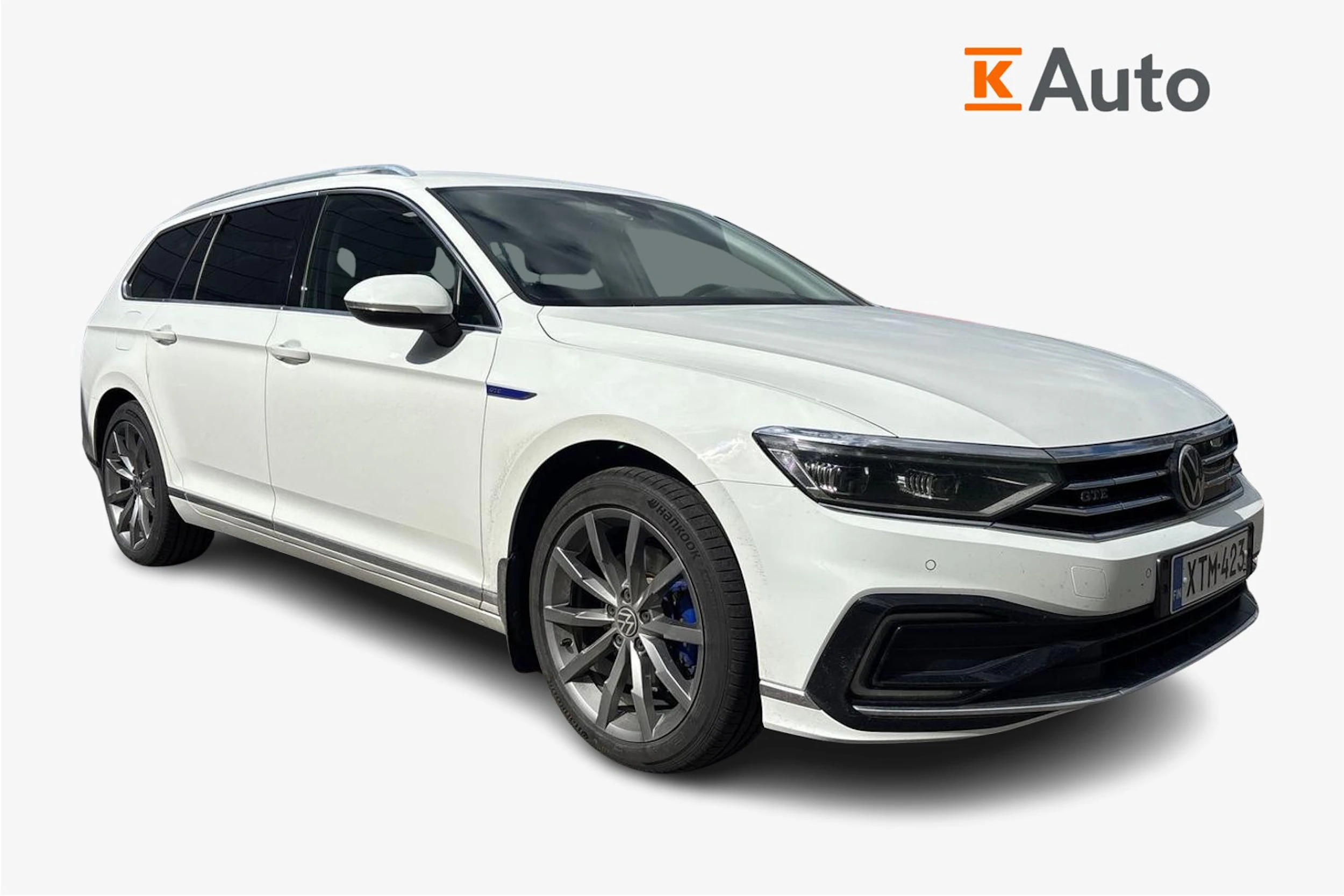 Valkoinen Volkswagen PASSAT 2022 kuva 1.