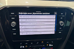 Valkoinen Volkswagen PASSAT 2022 kuva 22.