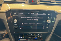 Valkoinen Volkswagen PASSAT 2022 kuva 23.