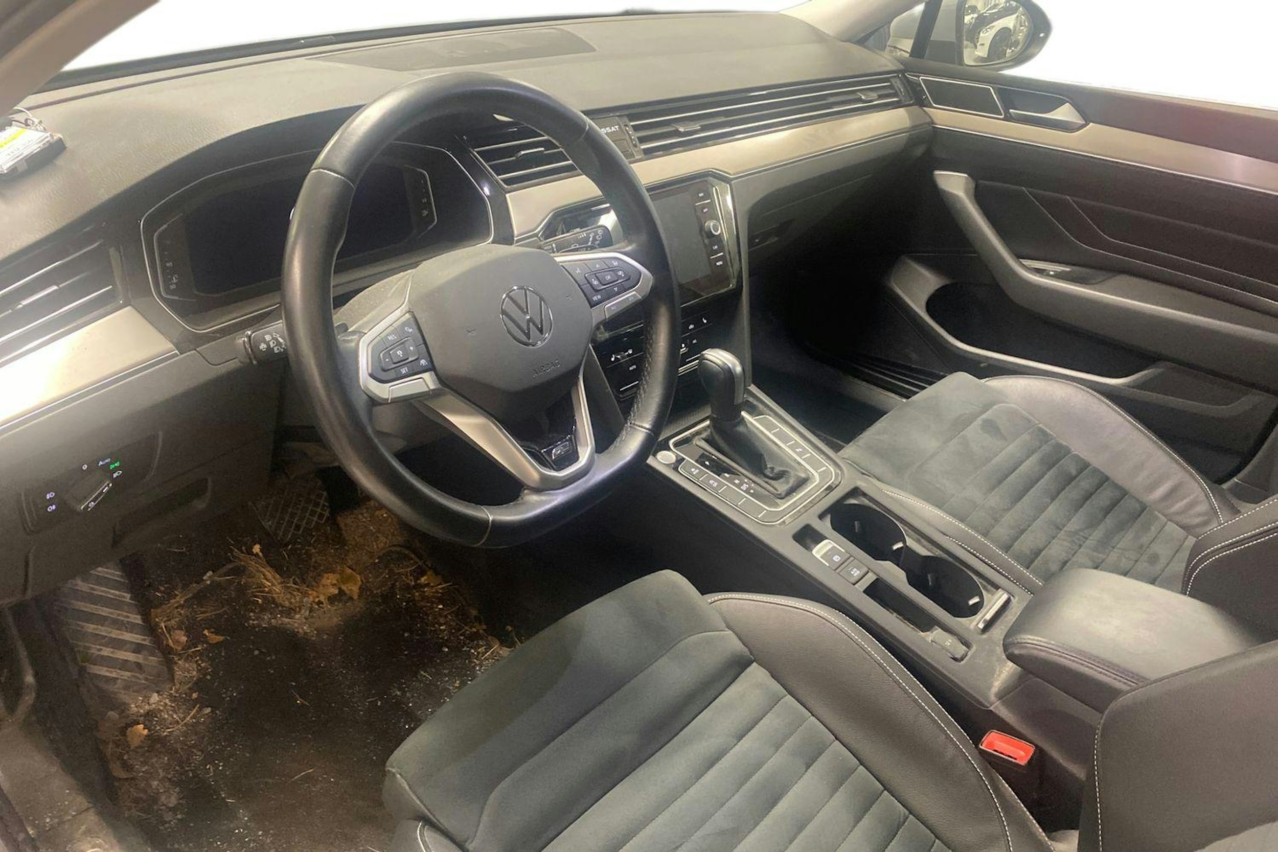 Harmaa Volkswagen PASSAT 2022 kuva 3.