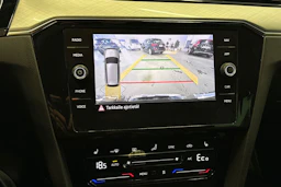 Harmaa Volkswagen PASSAT 2022 kuva 16.