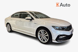 valkoinen Volkswagen Passat 2022 kuva 1.