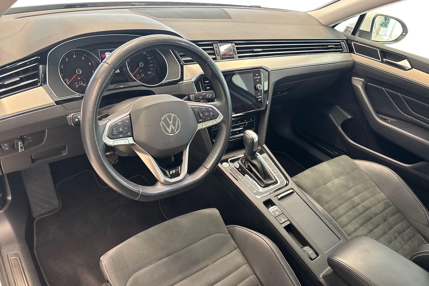 Volkswagen Passat 2022, kuva 6/30