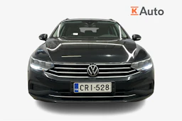 musta Volkswagen Passat 2023 kuva 4.