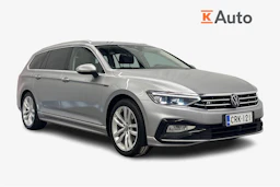 harmaa Volkswagen Passat 2023 kuva 1.