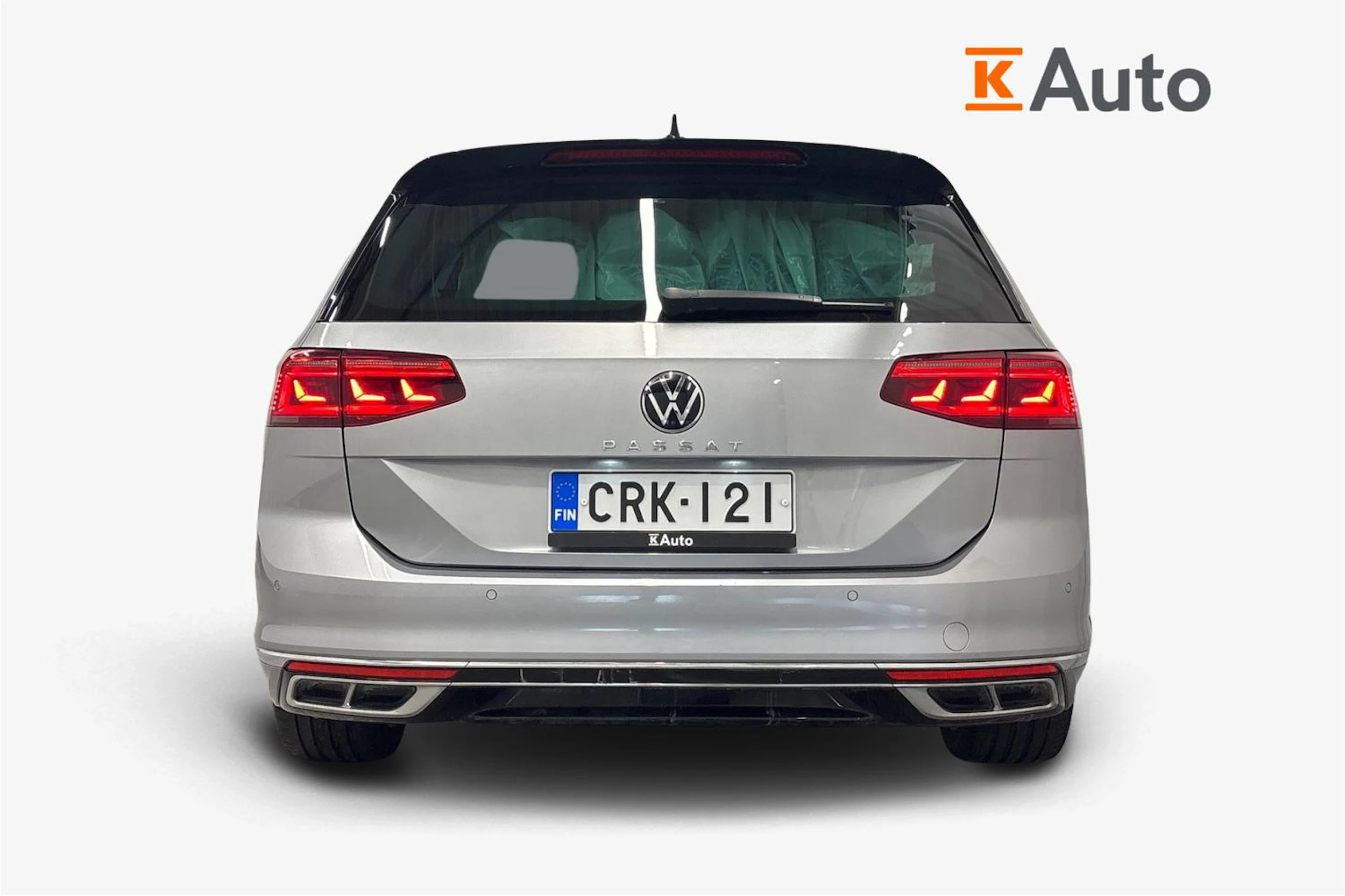 harmaa Volkswagen Passat 2023 kuva 4.