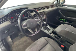 Harmaa Volkswagen PASSAT 2023 kuva 3.