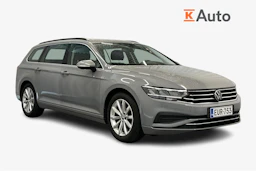 harmaa Volkswagen Passat 2023 kuva 1.