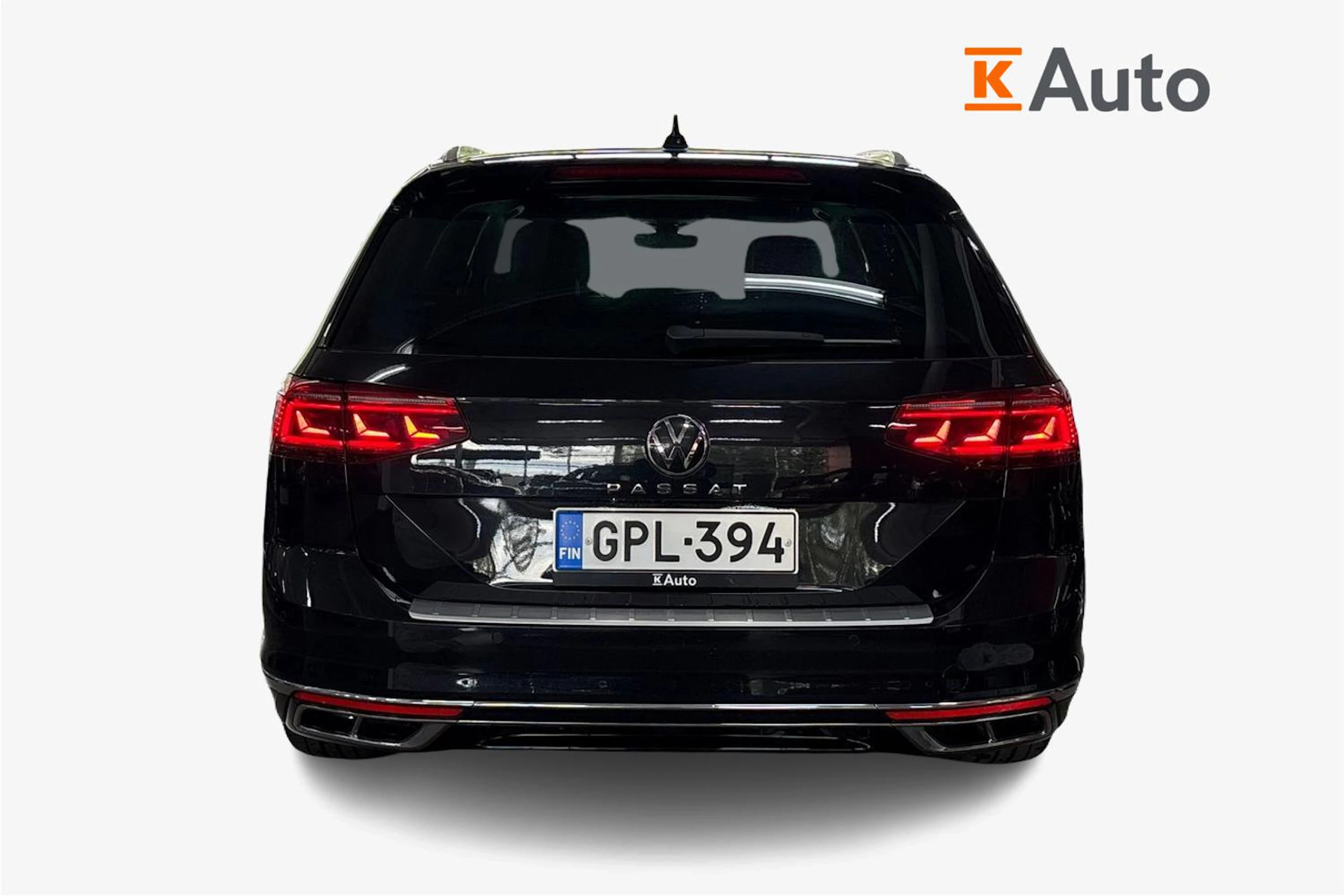 musta Volkswagen Passat 2023 kuva 3.