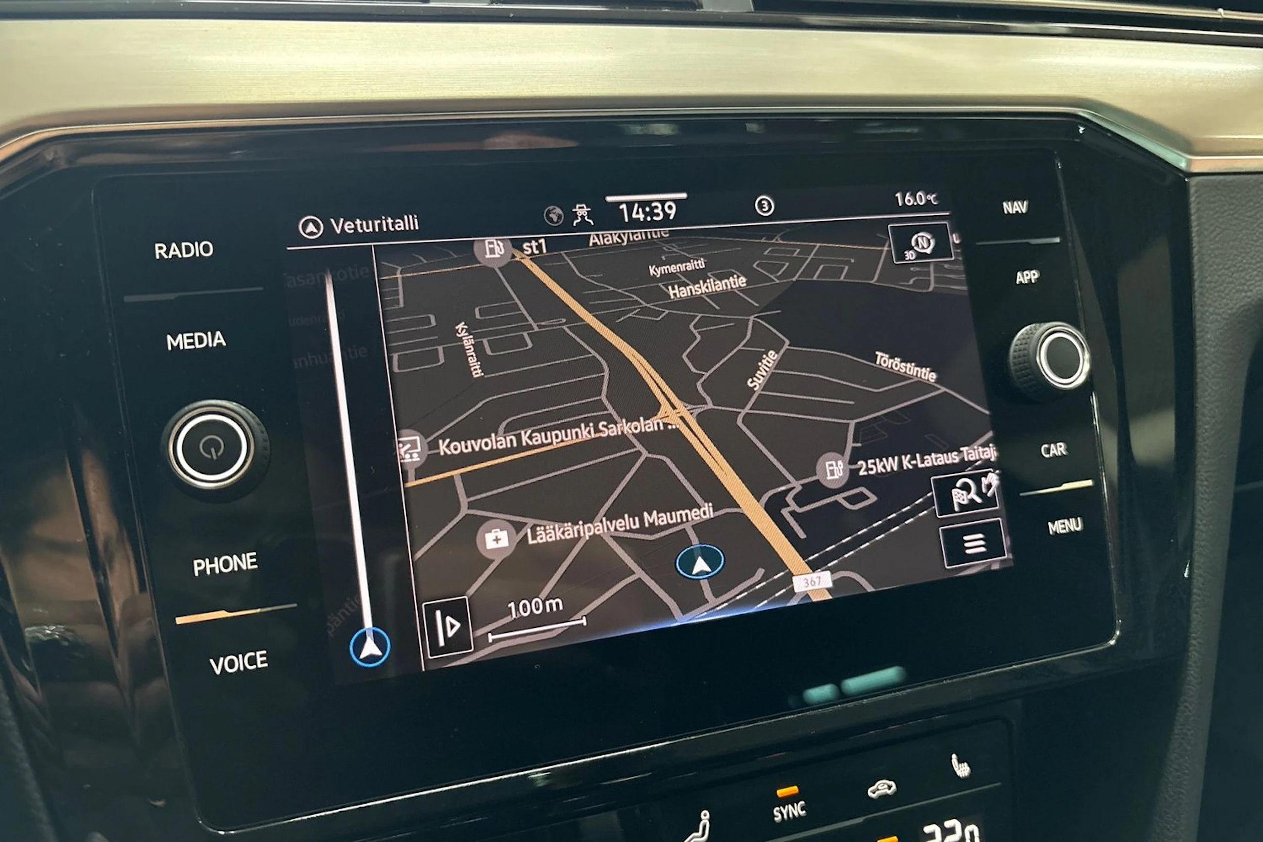 musta Volkswagen Passat 2023 kuva 15.