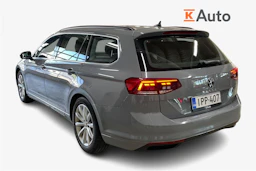 Harmaa Volkswagen PASSAT 2023 kuva 2.