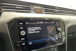Harmaa Volkswagen PASSAT 2023 kuva 13.