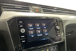 Harmaa Volkswagen PASSAT 2023 kuva 15.
