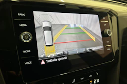 harmaa Volkswagen Passat 2023 kuva 26.