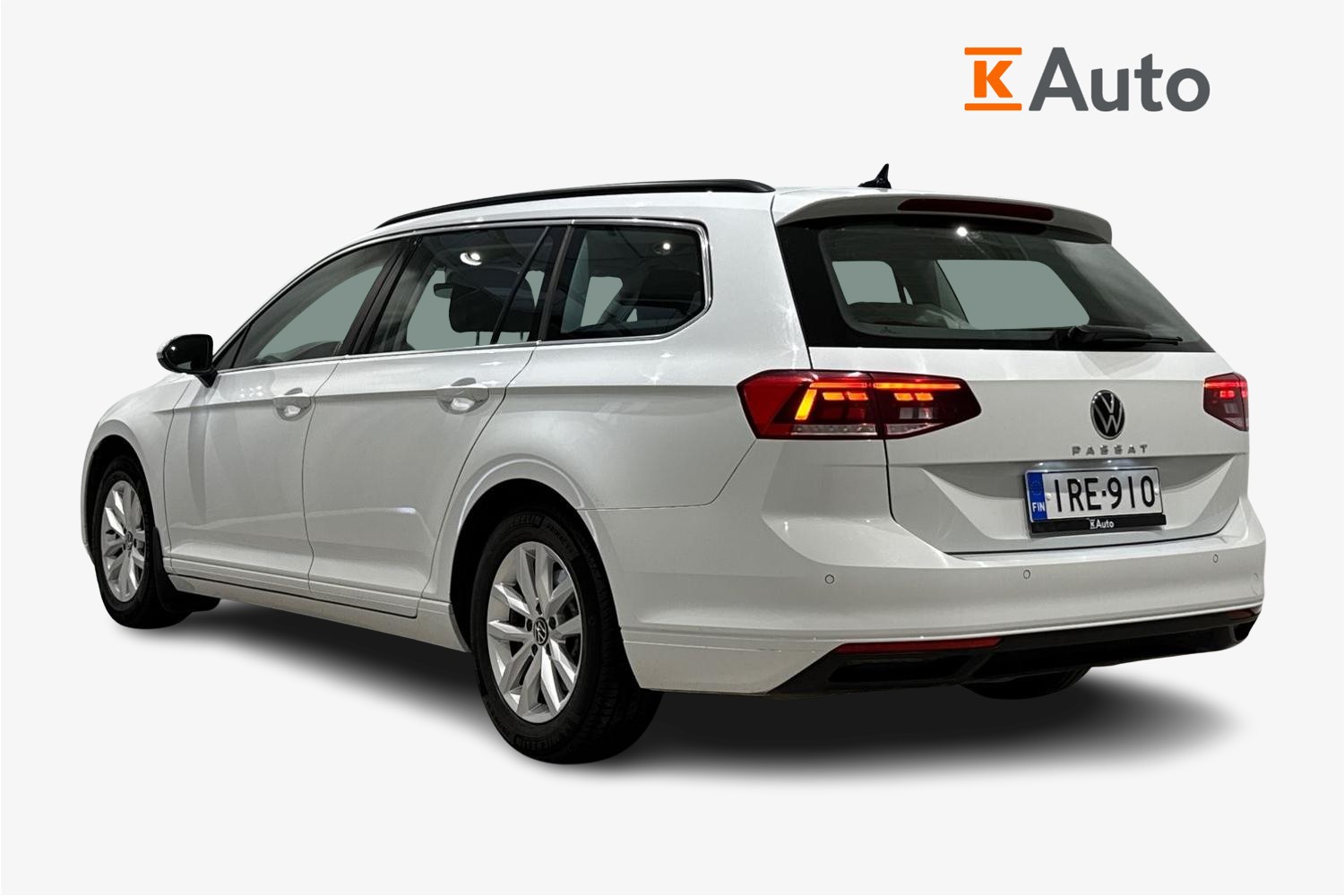 Volkswagen Passat 2023, bild 2/21
