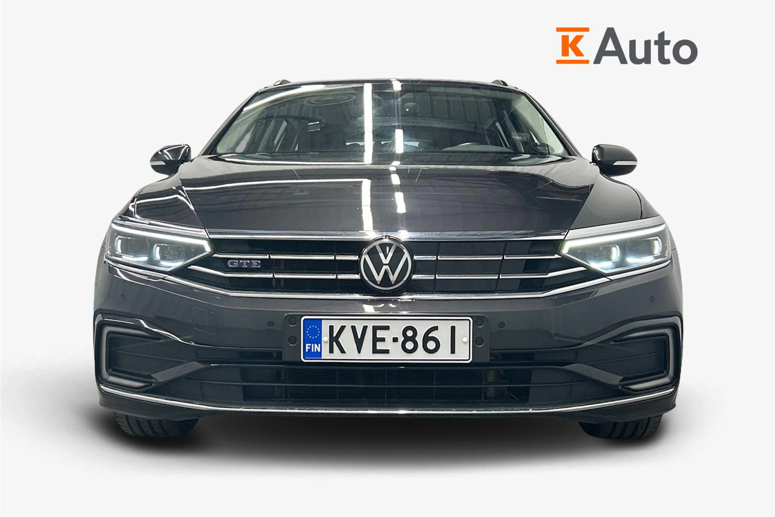 harmaa Volkswagen Passat 2023 kuva 5.
