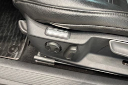 Harmaa Volkswagen PASSAT 2023 kuva 26.