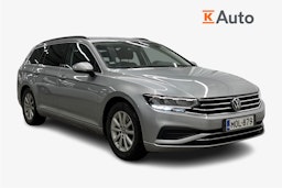harmaa Volkswagen Passat 2023 kuva 1.