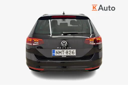 musta Volkswagen Passat 2023 kuva 3.