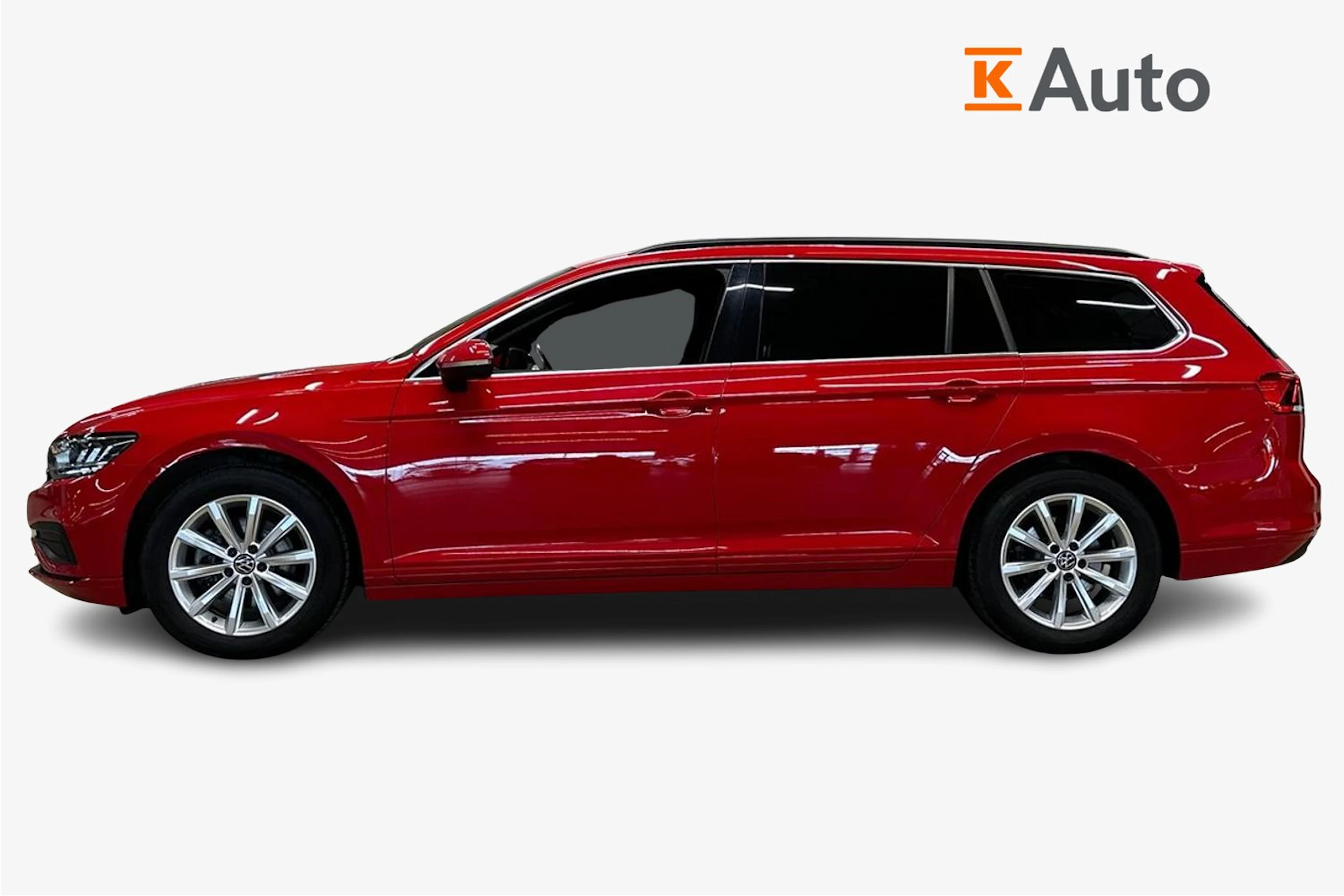 punainen Volkswagen Passat 2023 kuva 7.