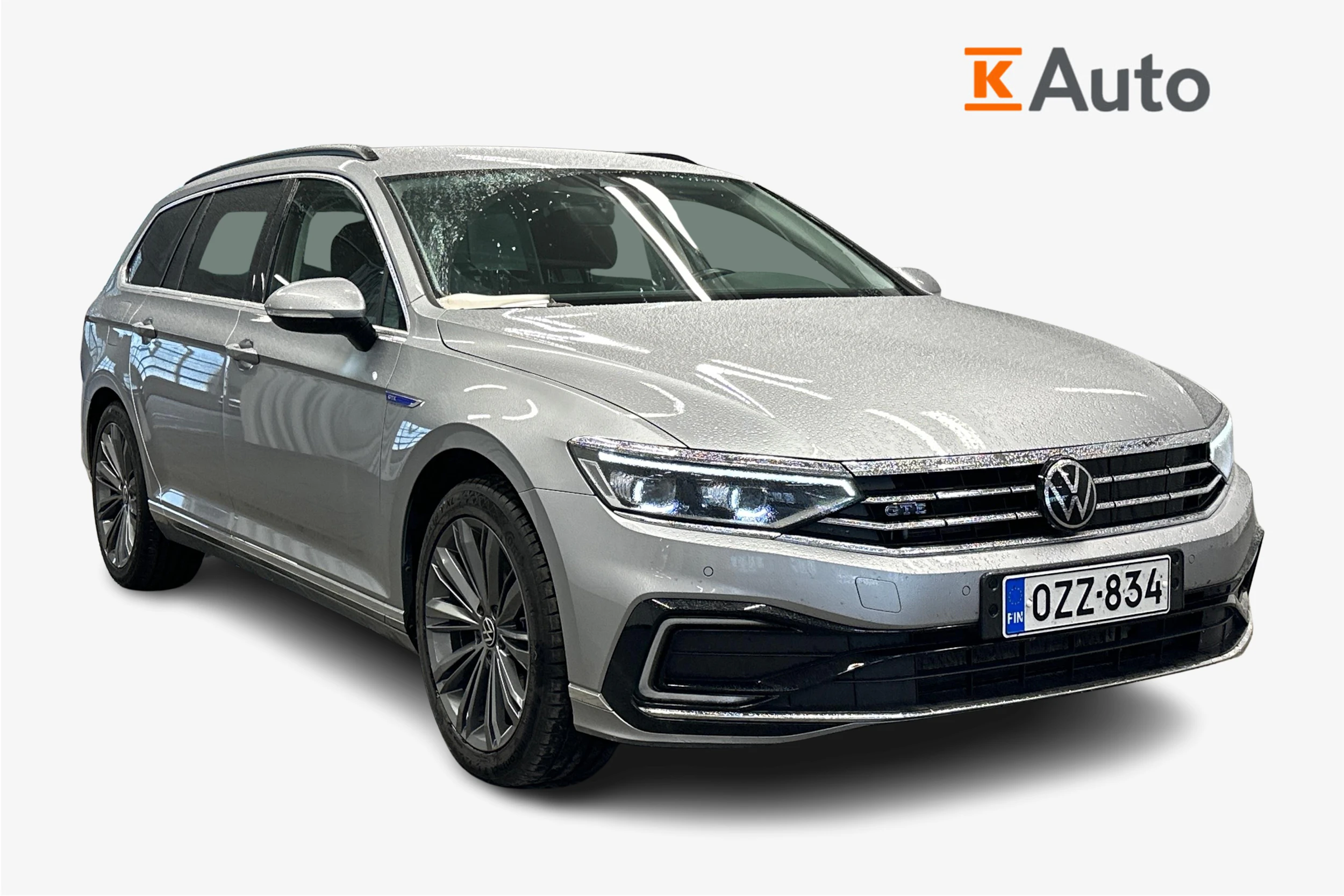 harmaa Volkswagen Passat 2023 kuva 1.
