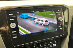 harmaa Volkswagen Passat 2023 kuva 27.