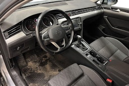 Harmaa Volkswagen PASSAT 2023 kuva 3.