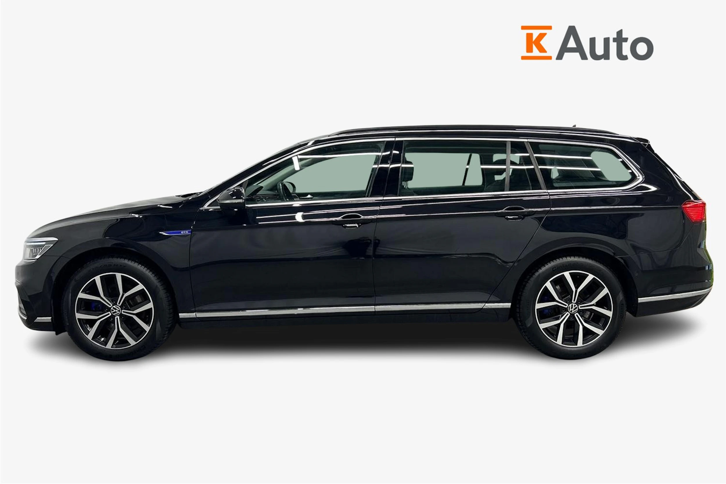 musta Volkswagen Passat 2023 kuva 5.