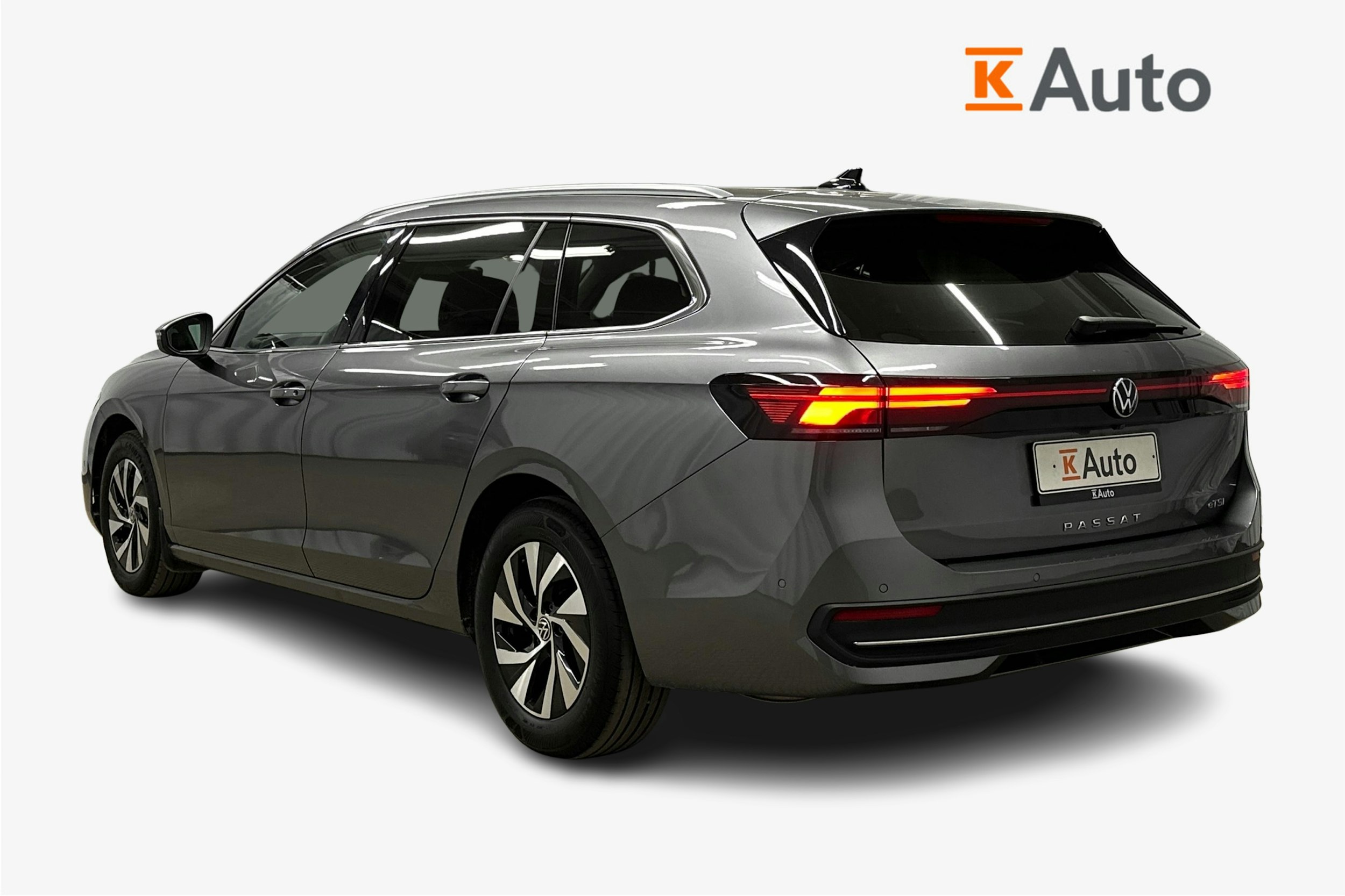 hopea Volkswagen Passat 2024 kuva 2.