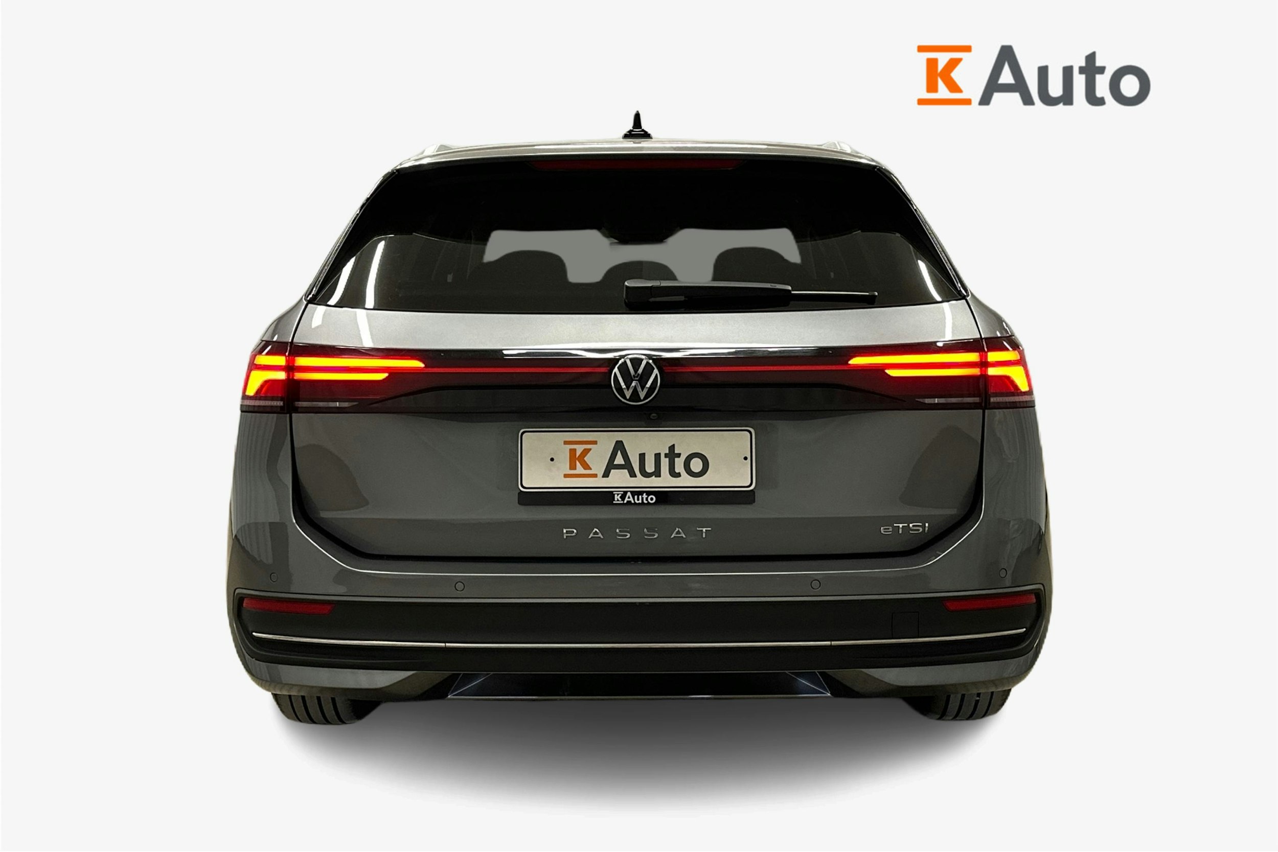 hopea Volkswagen Passat 2024 kuva 3.