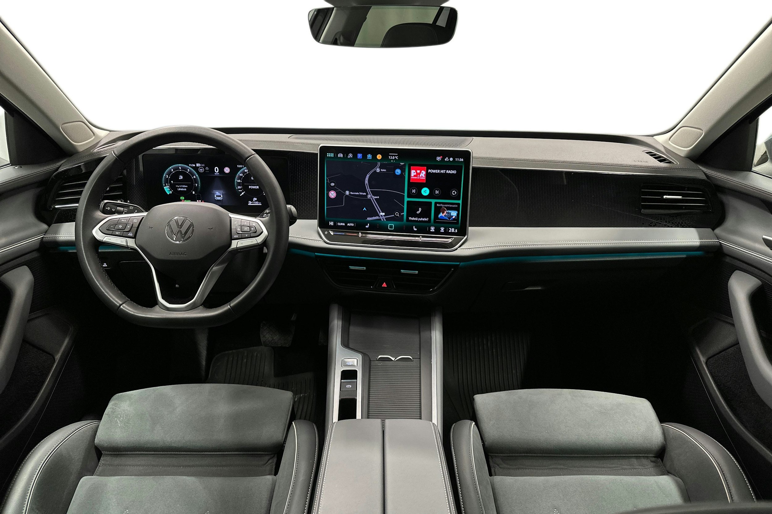 hopea Volkswagen Passat 2024 kuva 9.