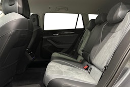 hopea Volkswagen Passat 2024 kuva 10.