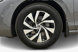 hopea Volkswagen Passat 2024 kuva 11.