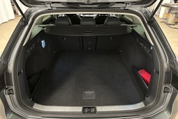 hopea Volkswagen Passat 2024 kuva 14.